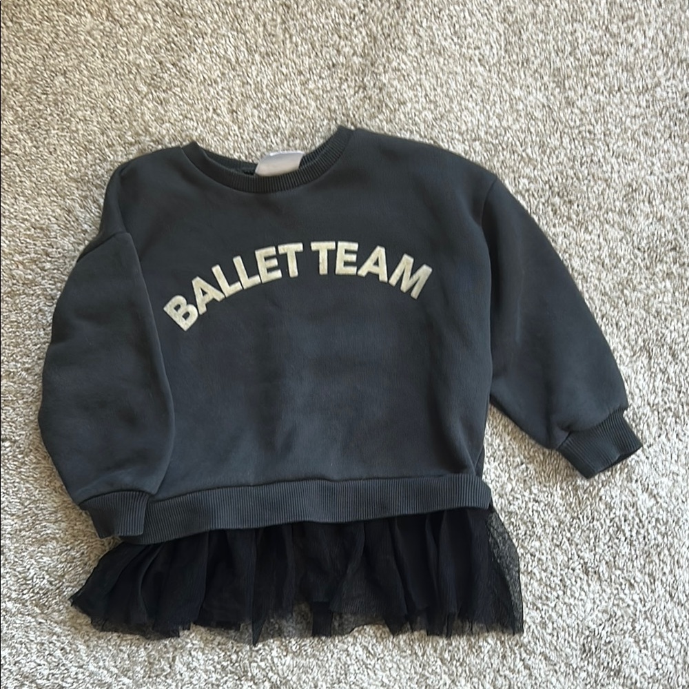 Zara Black Sweatshirt with Cream 'Ballet Team' Appliqué